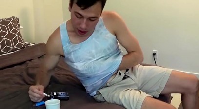 Tattooed amateur smoker Blake Stone cums while masturbating solo