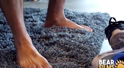 BEARFILMS Blindfolded Gay Bear Avi Strider Masturbates Solo