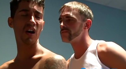 Tattooed JD Ryder pounded hardcore doggystyle for cum facial