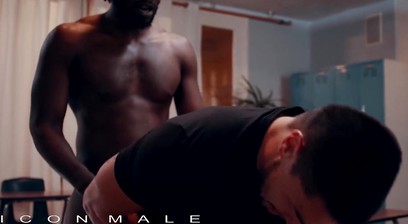 Aspen can't Concentrate on his Exam after seeing how Hot his Professor Devin Trez is