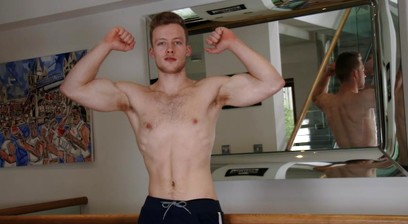 Straight & Ripped Personal Trainer Parker Ward Pumps his Uncut Cock & Shoots his Load Everywhere!