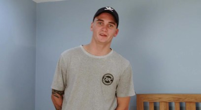 Straight Young Aussi Pup Flynn Peacock gets his 1st Ever Manhandling & he Squirts Loads of Cum!