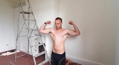 Straight Brit Muscular Builder