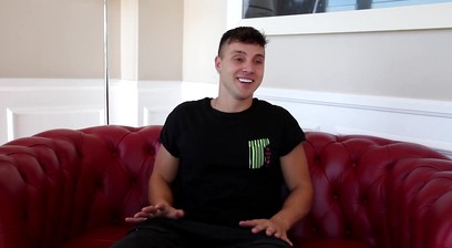 Hot Straight Guys Watch Gay Porn
