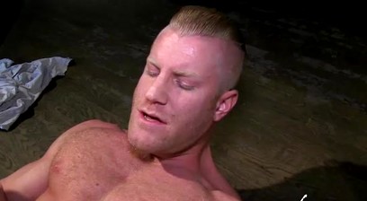 MANHOLE: Jason Maddox & Johnny V