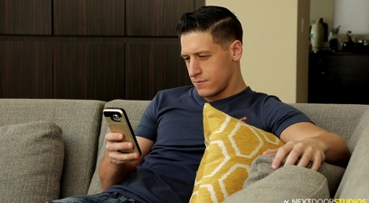 Fucking his Cheating Hunk Boyfriend