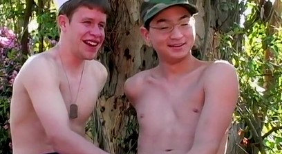 Military Boys Try New Things - Justin Lake And Frankie Chan