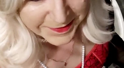 What do you think of my nightie