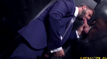 Bearded Hector De Silva Anal Fucks Hung Bottom